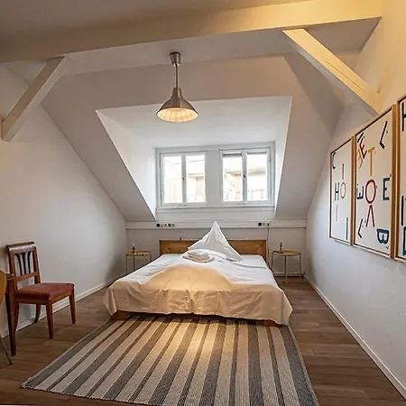 180 Sqm Penthouse For Up To 11 People - * Gera