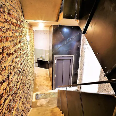 Apartment 180 Sqm Penthouse For Up To 11 People -