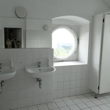 Apartment 180 Sqm Penthouse For Up To 11 People -