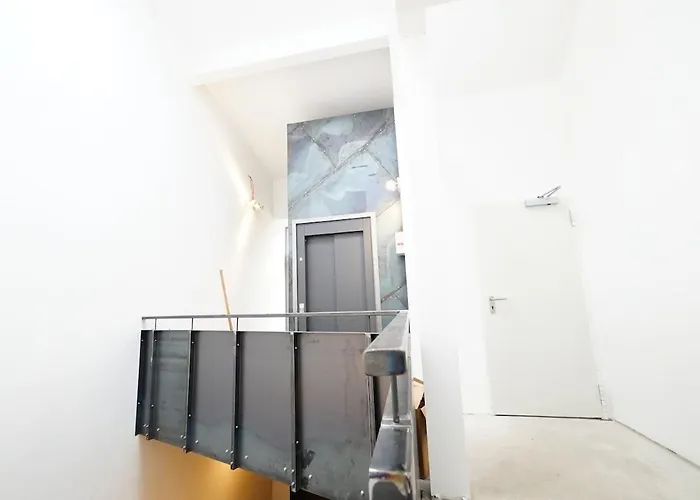 180 Sqm Penthouse For Up To 11 People - Apartment