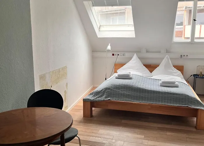 180 Sqm Penthouse For Up To 11 People - *