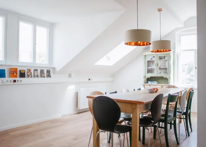 180 Sqm Penthouse For Up To 11 People - *